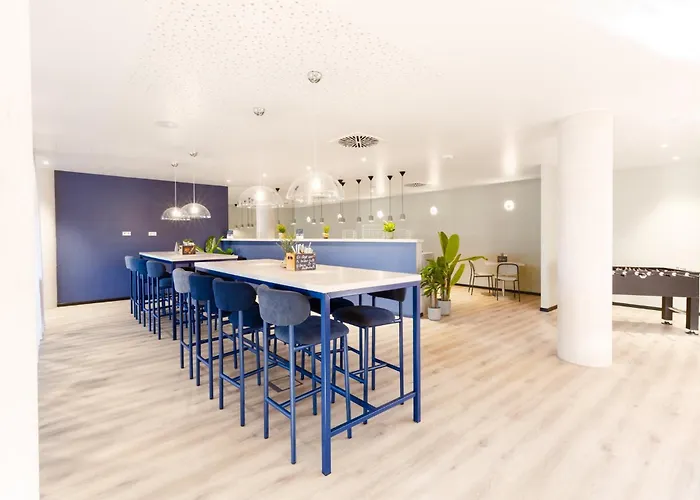 - The Niu, Flux By Ihg