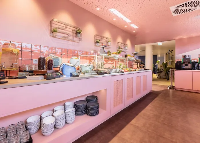 - The Niu, Flux By Ihg Hotel 3*