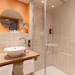 - The Niu, Flux By Ihg Szálloda 3*