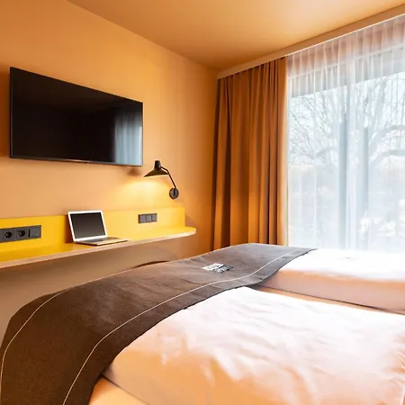 - The Niu, Flux By Ihg Отель