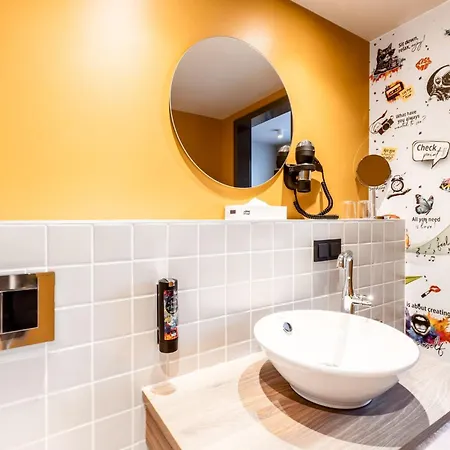 Hotel - The Niu, Flux By Ihg Passau