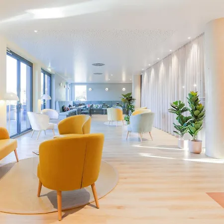 - The Niu, Flux By Ihg Отель