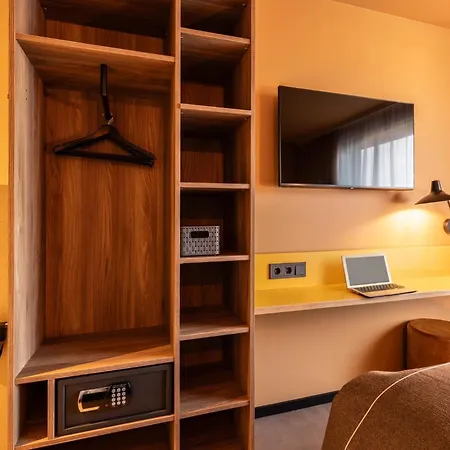 Hotel - The Niu, Flux By Ihg *