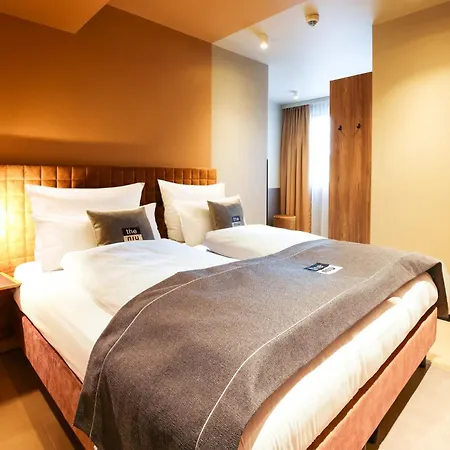 - The Niu, Flux By Ihg *